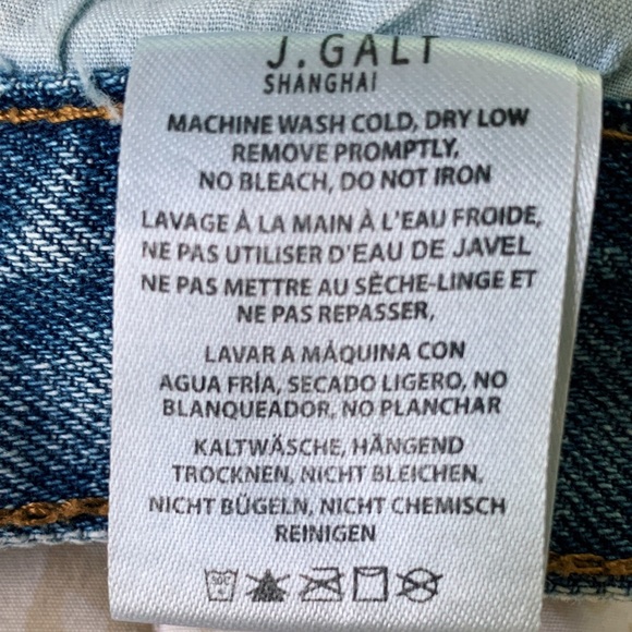 Brandy Melville J. Halt High-Rise Denim Shorts - Picture 5 of 5